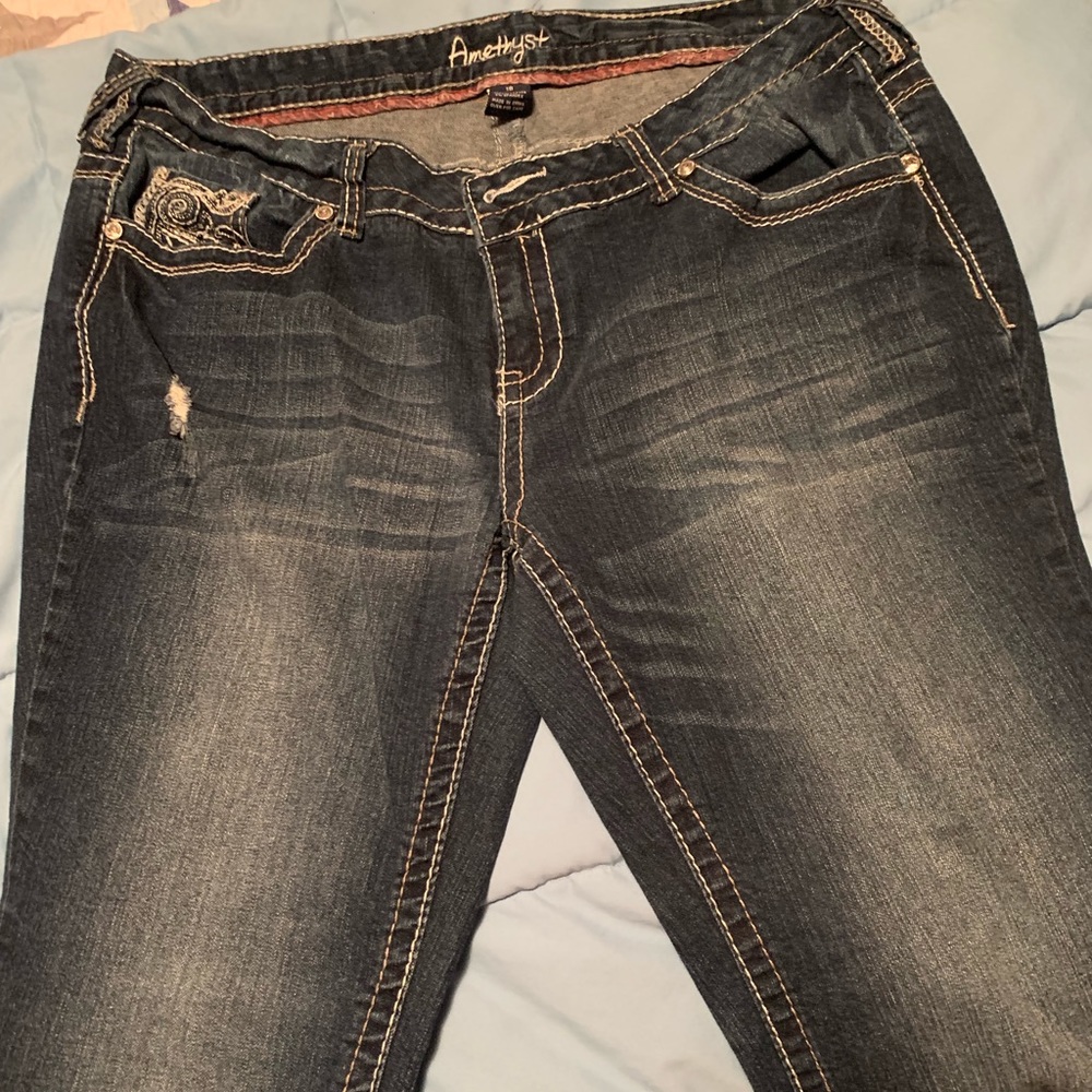 “EUC” - Ladies Amethyst Jeans (Size 18)